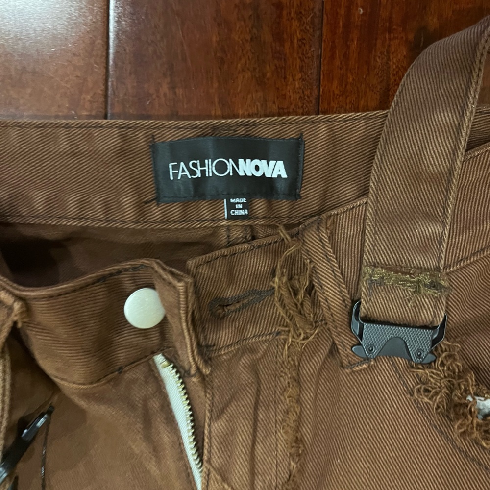 Brand new fashion nova jeans with Tag - Picture 4 of 5